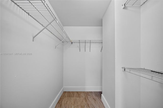 1 Glen Royal Parkway 903, Miami, FL 33125