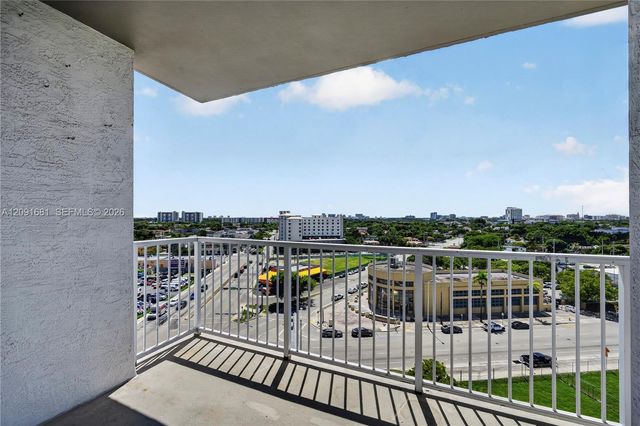 1 Glen Royal Parkway 903, Miami, FL 33125