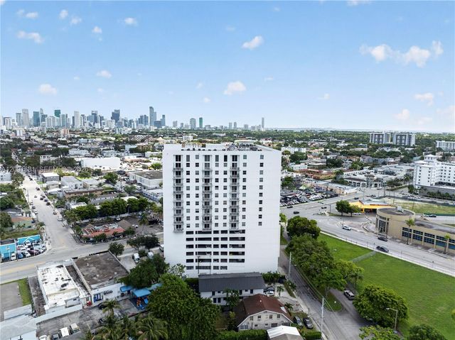 1 Glen Royal Parkway 903, Miami, FL 33125