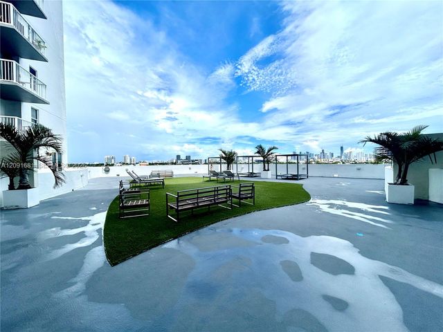 1 Glen Royal Parkway 903, Miami, FL 33125