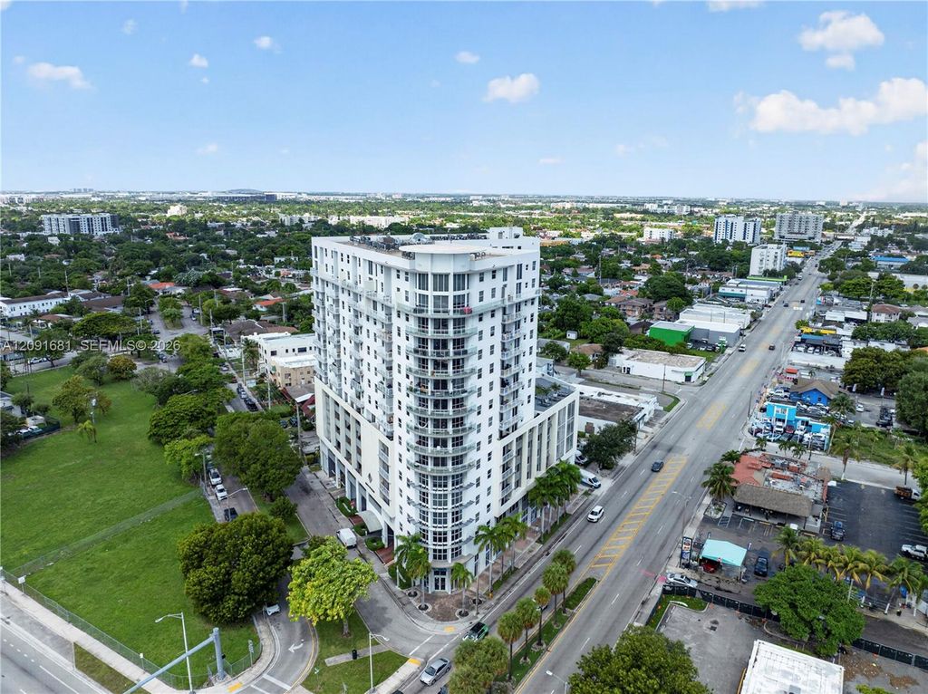 1 Glen Royal Parkway 903, Miami, FL 33125