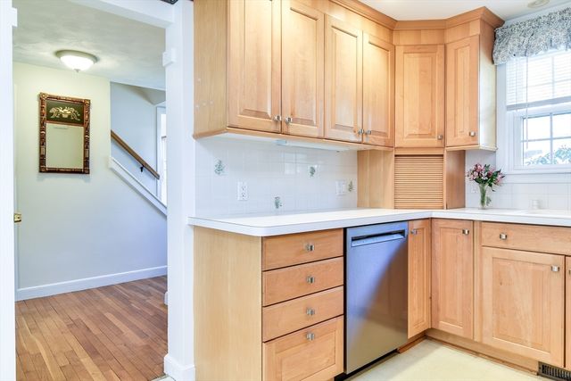 13 Normal Hill Road, Framingham, MA 01702