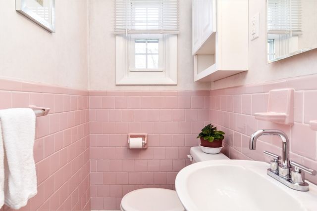 13 Normal Hill Road, Framingham, MA 01702