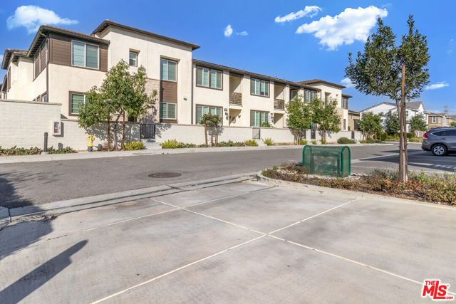3970 S Oasis Paseo 222, Ontario, CA 91761