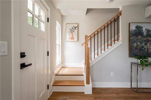 629 Stokeswood SE Avenue B, Atlanta, GA 30316