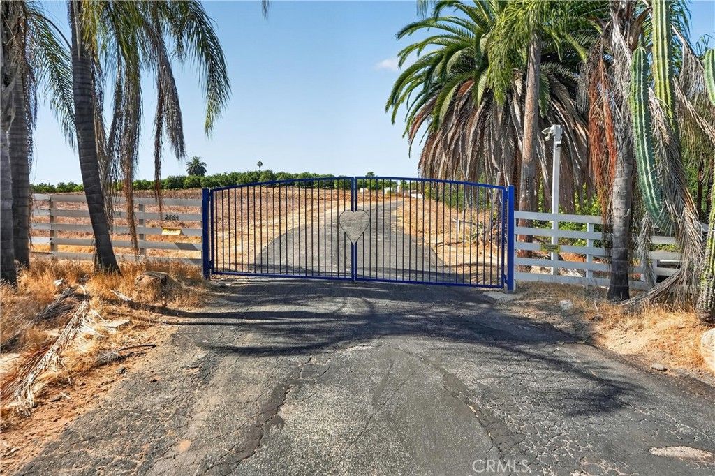 2864 Live Oak Park, Fallbrook, CA 92028 — photo 2