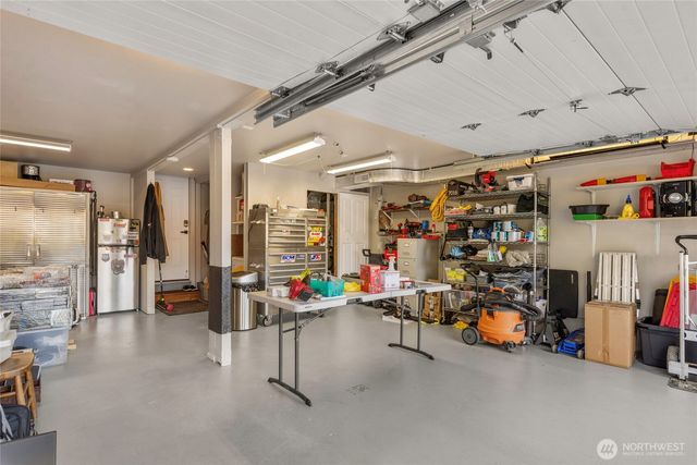 7016 98th Street Ct E, Puyallup, WA 98373