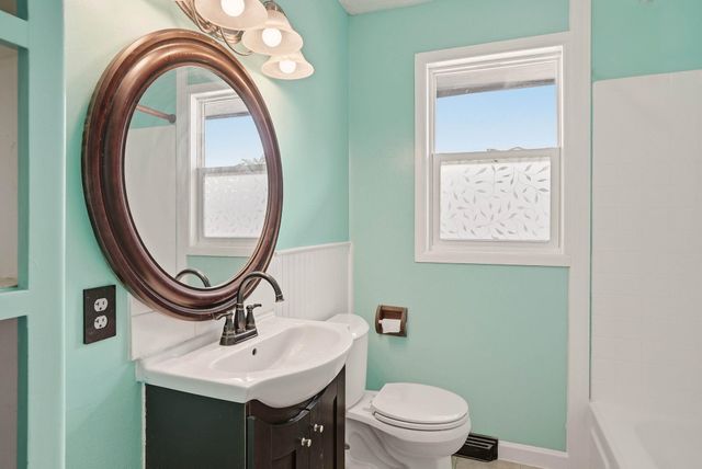 8105 E Cataldo Ave, Spokane Valley, WA 99212