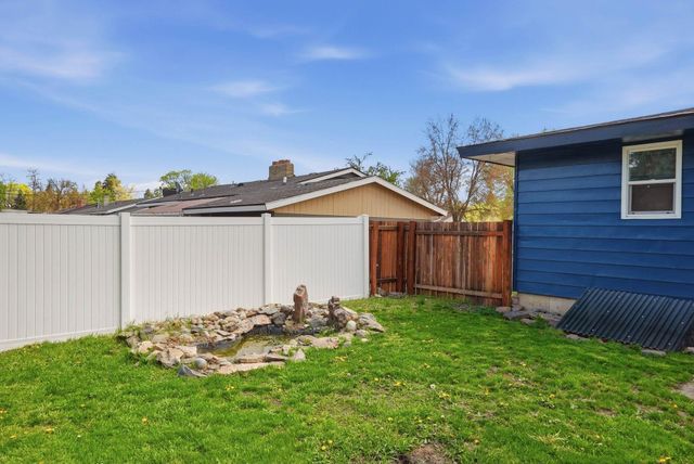 8105 E Cataldo Ave, Spokane Valley, WA 99212