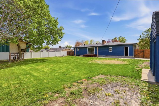 8105 E Cataldo Ave, Spokane Valley, WA 99212