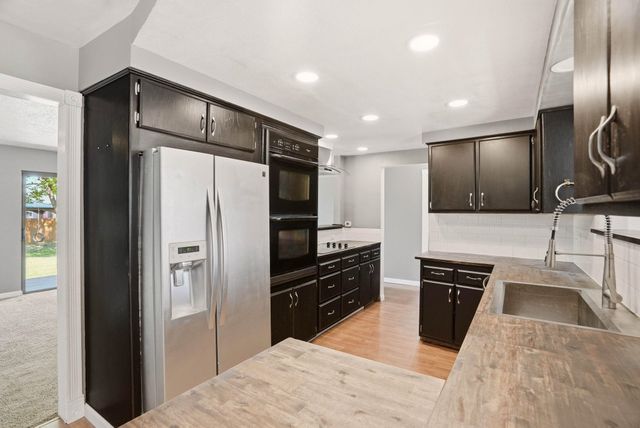 8105 E Cataldo Ave, Spokane Valley, WA 99212