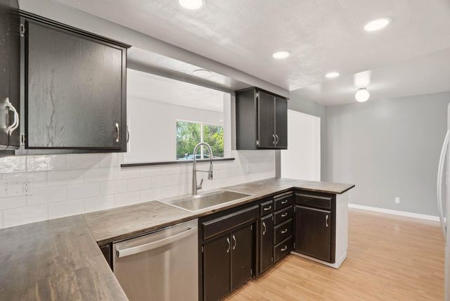 8105 E Cataldo Ave, Spokane Valley, WA 99212