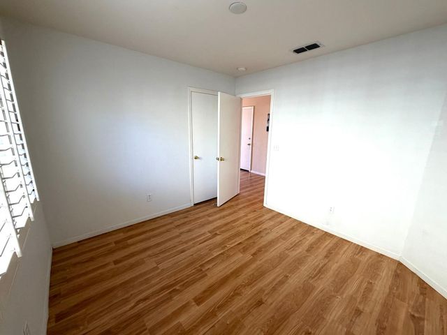 2385 Roualt St, Davis, CA 95618