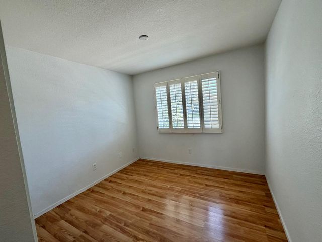 2385 Roualt St, Davis, CA 95618