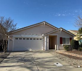 2385 Roualt St, Davis, CA 95618