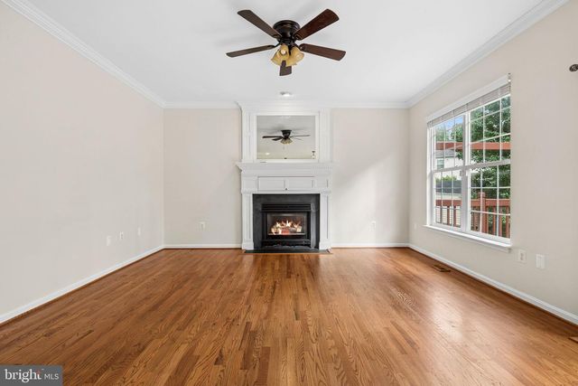 5871 PAINE RUN PL, Manassas, VA 20112