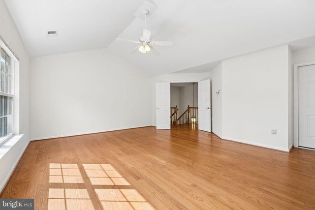 5871 PAINE RUN PL, Manassas, VA 20112