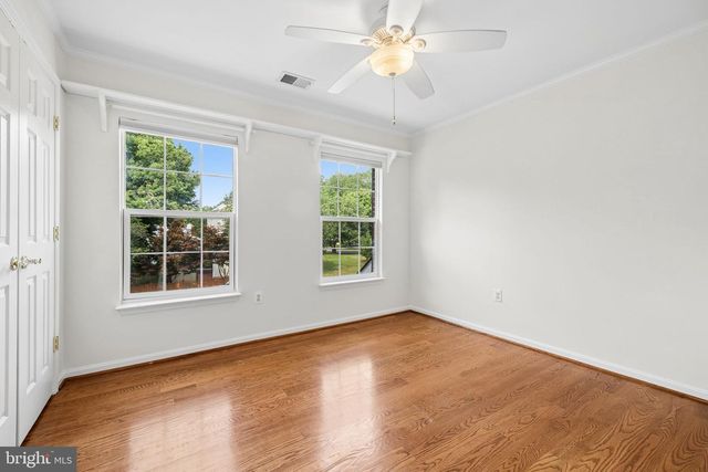 5871 PAINE RUN PL, Manassas, VA 20112