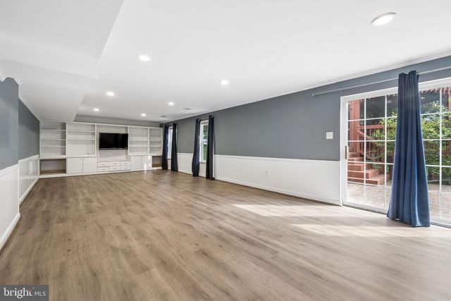 5871 PAINE RUN PL, Manassas, VA 20112