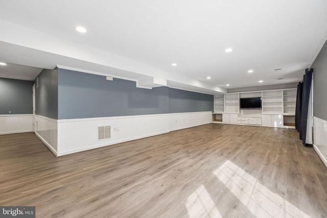5871 PAINE RUN PL, Manassas, VA 20112
