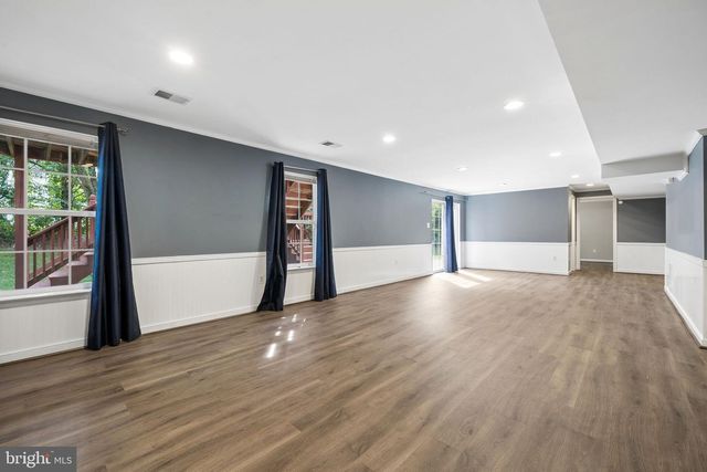 5871 PAINE RUN PL, Manassas, VA 20112