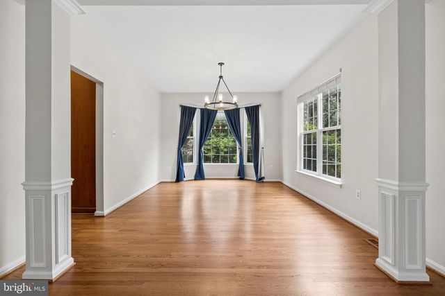 5871 PAINE RUN PL, Manassas, VA 20112
