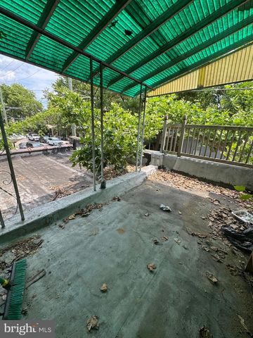 4339 WAYNE AVE, Philadelphia, PA 19140