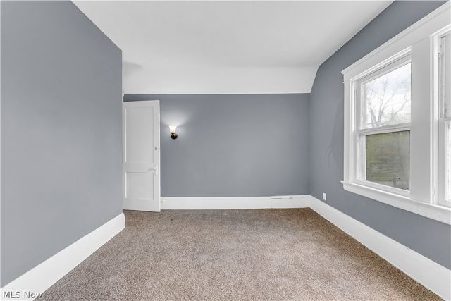 9303 Kempton Avenue, Cleveland, OH 44108