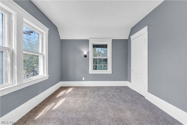 9303 Kempton Avenue, Cleveland, OH 44108