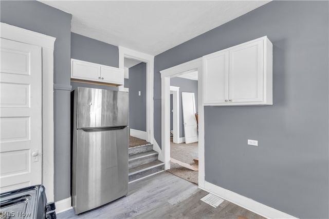 9303 Kempton Avenue, Cleveland, OH 44108