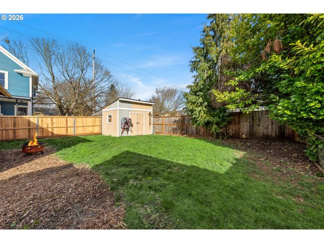 8012 Se 7TH Ave, Portland, OR 97202