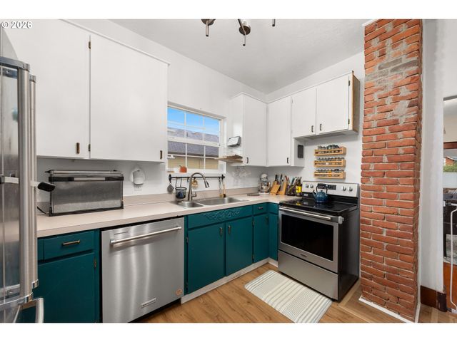 8012 Se 7TH Ave, Portland, OR 97202