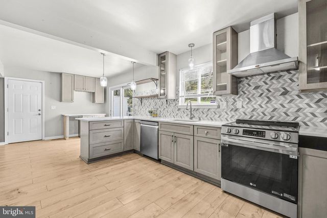 6705 CHERRYFIELD RD, Fort Washington, MD 20744