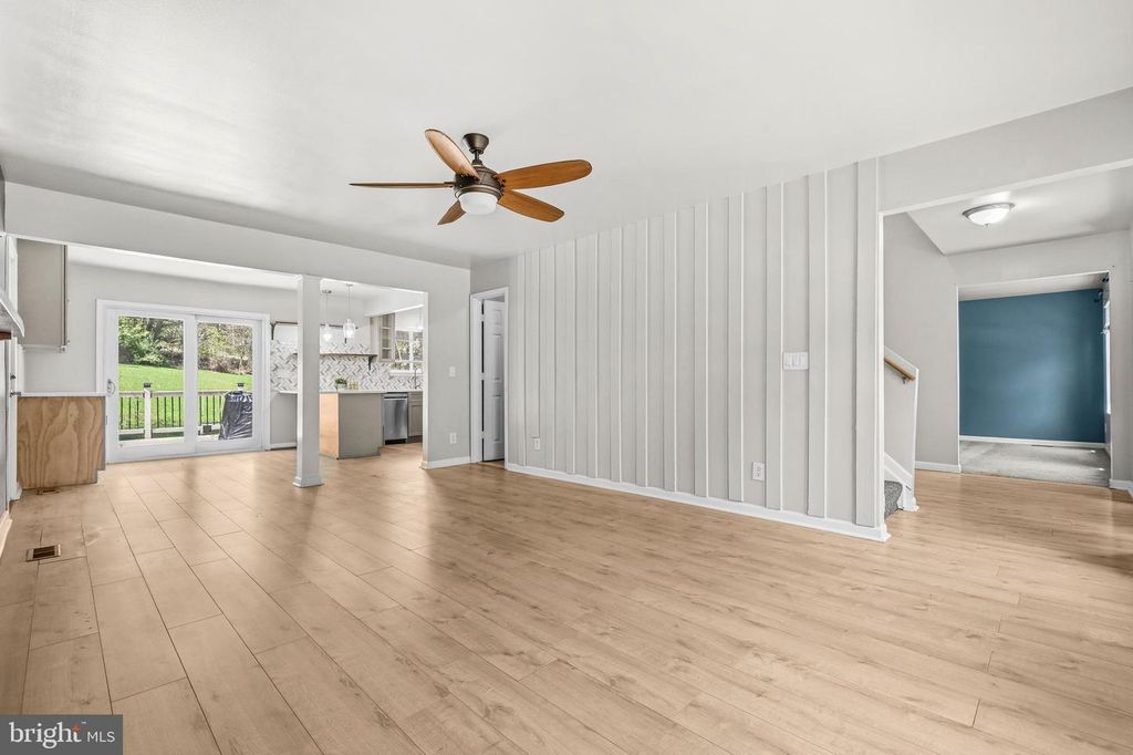 Image 10 of property listing at 6705 CHERRYFIELD RD, Fort Washington, MD 20744