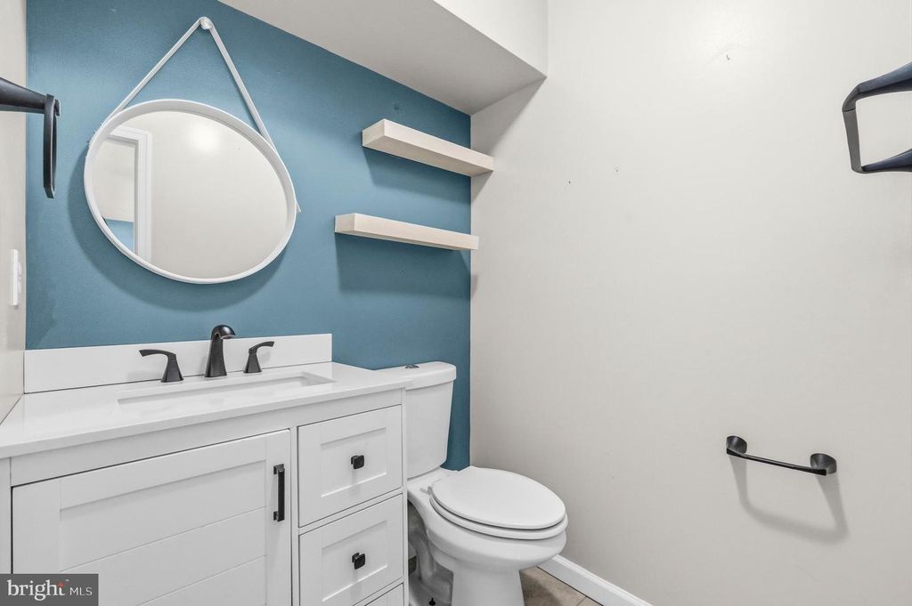 Image 11 of property listing at 6705 CHERRYFIELD RD, Fort Washington, MD 20744