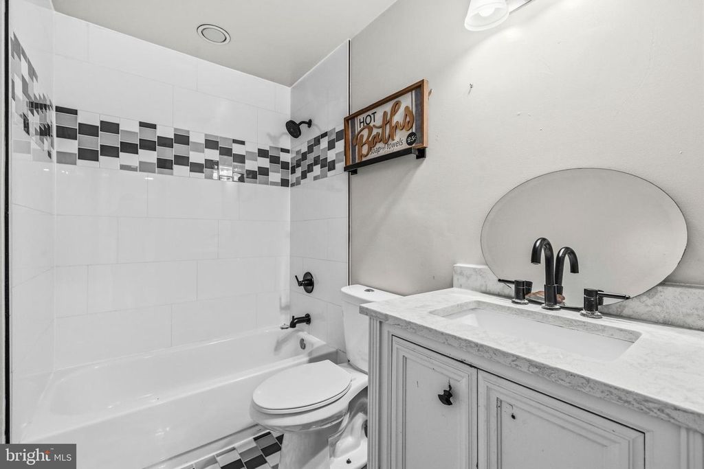 Image 24 of property listing at 6705 CHERRYFIELD RD, Fort Washington, MD 20744