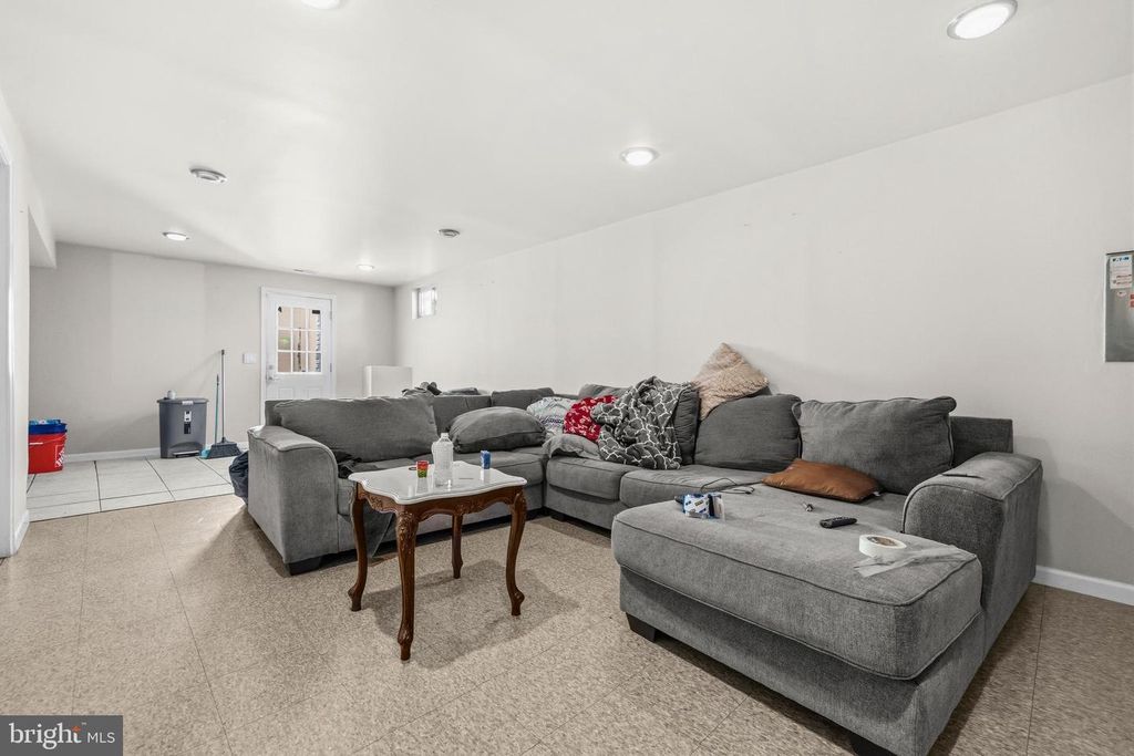 Image 28 of property listing at 6705 CHERRYFIELD RD, Fort Washington, MD 20744