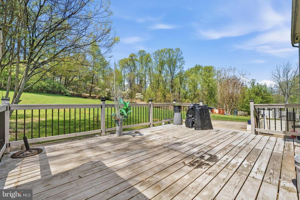 Image 30 of property listing at 6705 CHERRYFIELD RD, Fort Washington, MD 20744