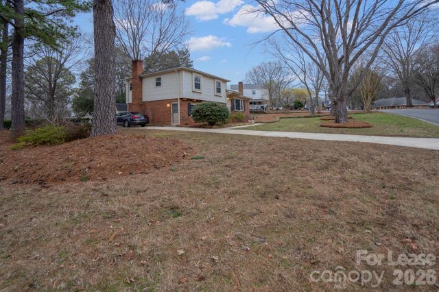 10932 Osprey Drive, Charlotte, NC 28226
