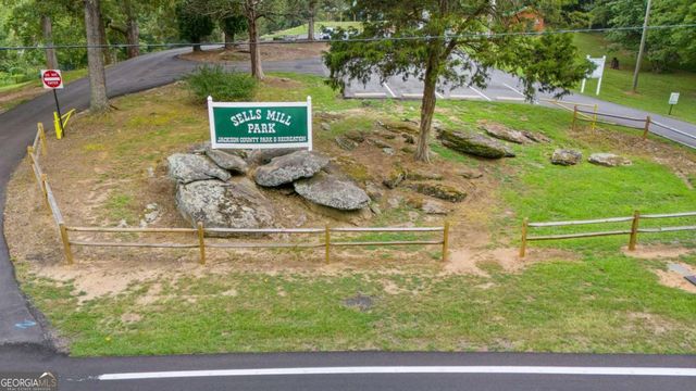 161 High Point Drive, Hoschton, GA 30548