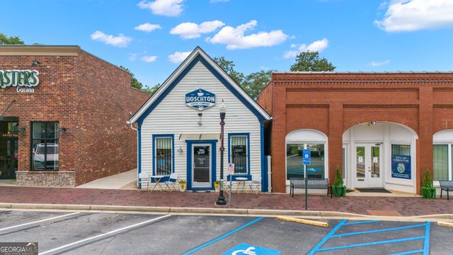 161 High Point Drive, Hoschton, GA 30548