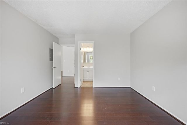 2129 Retreat CT, Virginia Beach, VA 23454