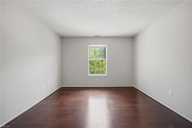 2129 Retreat CT, Virginia Beach, VA 23454