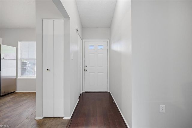2129 Retreat CT, Virginia Beach, VA 23454