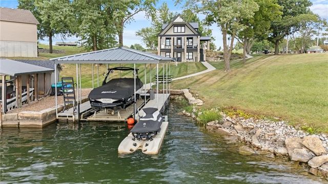 102 Angler Point, Gallatin, MO 64640