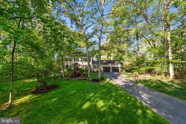 3121 TRENHOLM DR, Oakton, VA 22124