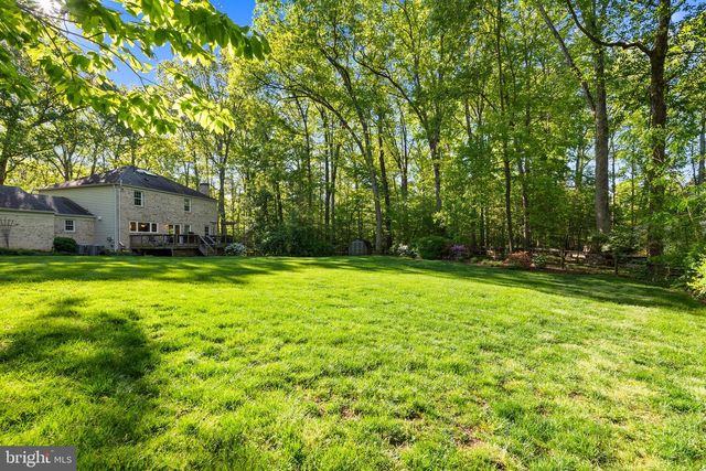 3121 TRENHOLM DR, Oakton, VA 22124