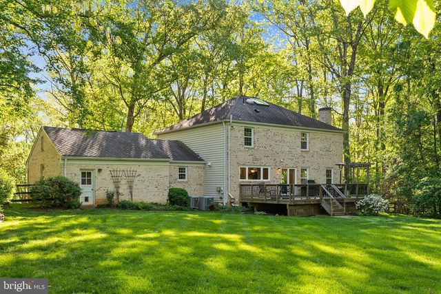 3121 TRENHOLM DR, Oakton, VA 22124
