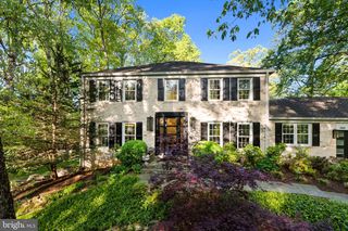 3121 TRENHOLM DR, Oakton, VA 22124
