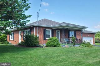 406 S 6TH ST, Denver, PA 17517